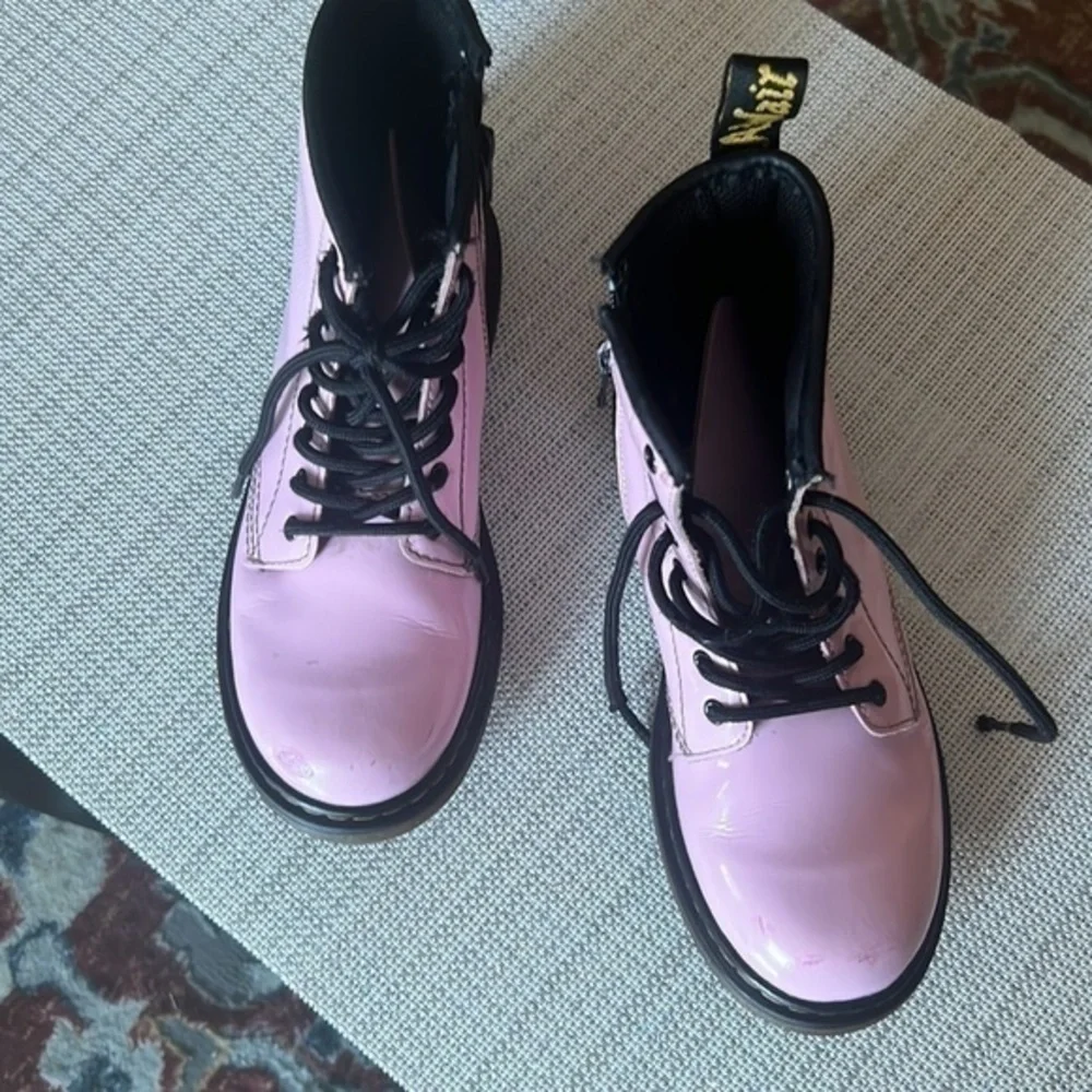 Pink dr martens